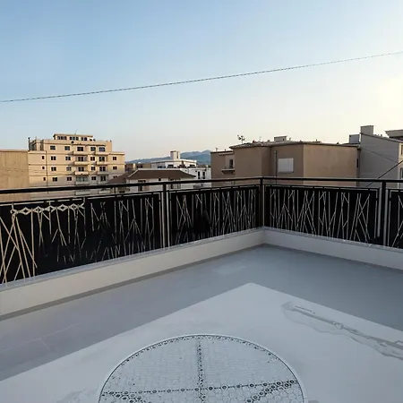 Sarantorini Sarandë